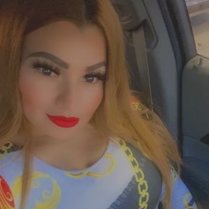 Meet your Posher, Diana